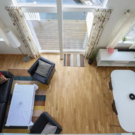 Fjordbris Østhusvik