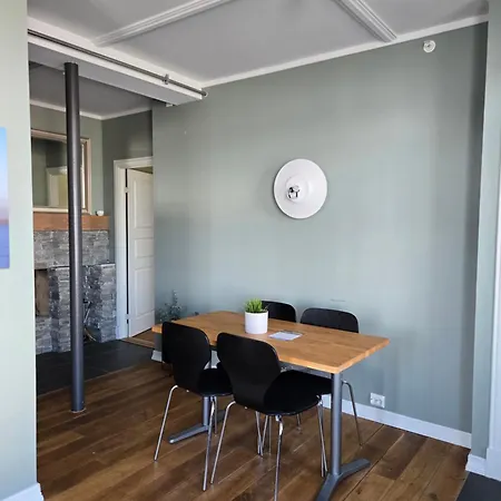 Fjordbris Hotel Østhusvik