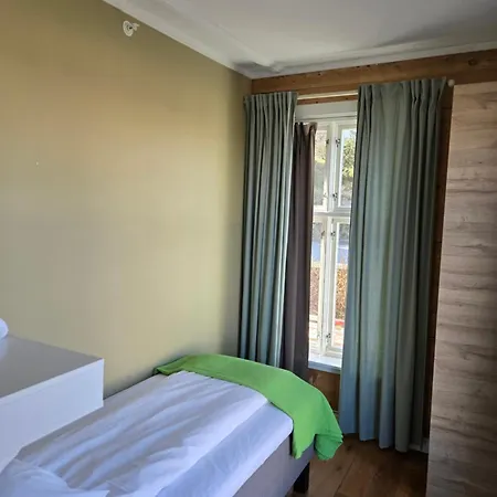 Fjordbris 3* Østhusvik