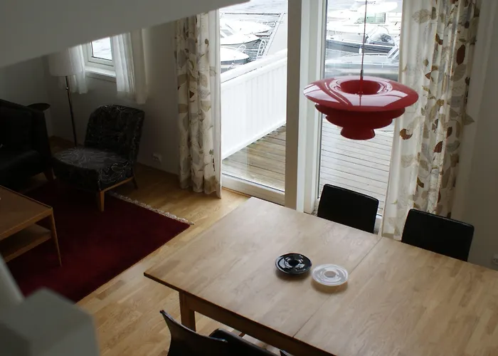 Fjordbris 3* Østhusvik