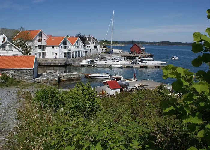 ホテル Fjordbris